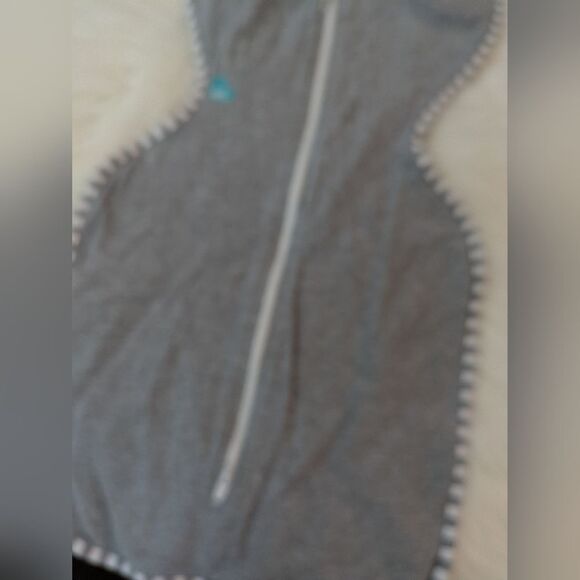 Love To Dream Swaddle Grey Zip S Small 6.5-13 Pounds - Picture 5 of 7